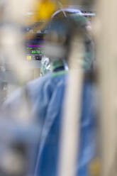 Heart rate on a screen, in the operating room - CAVF92910