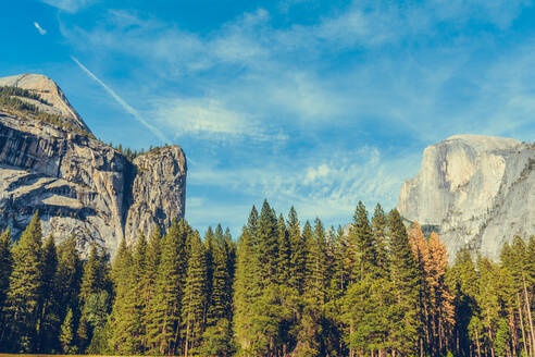 Yosemite-Nationalpark in Kalifornien - CAVF93049