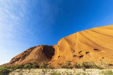 Australien, Northern Territory, Wüstenlandschaft des Uluru Kata Tjuta National Park - FOF12066