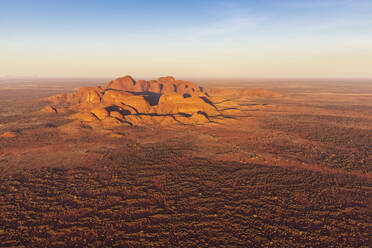 Australien, Nordterritorium, Luftaufnahme der Kata Tjuta Felsformation - FOF12088