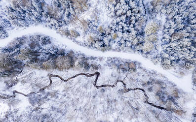 Deutschland, Baden Württemberg, Luftbild Schwäbischer Wald im Winter - STSF02848