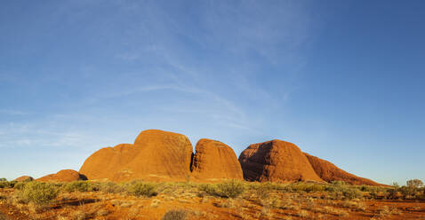 Australien, Nördliches Territorium, Uluru Kata Tjuta National Park in der Zentralaustralischen Wüste - FOF12121