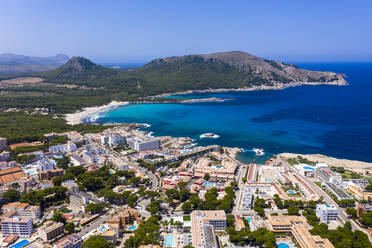 Spanien, Mallorca, Cala Ratjada, Luftaufnahme der Bucht Cala Gat - AMF09129