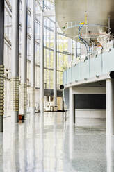 Light and airy atrium of a modern building with marble floors. - MINF16000