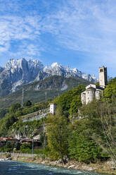 Blick auf die Berge, Felsgravuren, Nationalpark Naquane, UNESCO-Weltkulturerbe, Valcamonica, Italien, Europa - RHPLF19371