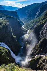 Voringvossen-Wasserfall, Eidfjord, Norwegen, Skandinavien, Europa - RHPLF19395