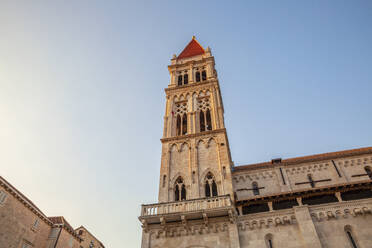 Kroatien, Gespanschaft Split-Dalmatien, Trogir, Glockenturm der Kathedrale von Trogir - MAMF01693