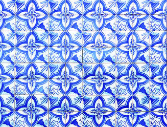 Full frame of blue colored mosaic wall with square tiles - RFTF00038