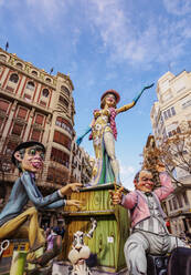 Die Fallas (Falles), ein traditionelles Fest, das jährlich zum Gedenken an den Heiligen Josef stattfindet, Valencia, Spanien, Europa - RHPLF19568