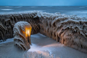 Strange Ice Formations on Pier in Lake Erie Winter Storm - CAVF93820