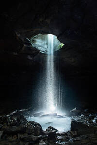 Gloryhole Falls bei Nacht beleuchtet - CAVF93827