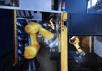 Robotic arm with equipment in industry - CVF01743