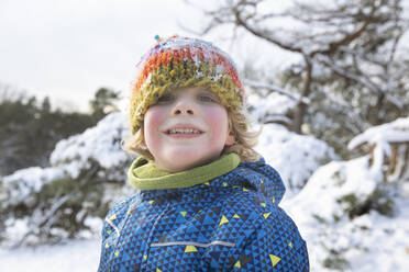 Boy in warm clothing during winter - FVDF00017