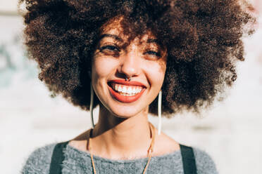 Portrait of a young woman smiling - ISF24453