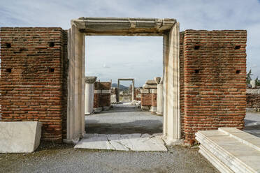 Turkey, Izmir Province, Selcuk, Doorway in ancient ruins of Basilica of Saint John - TAMF02983