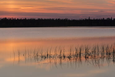 Lake Toras-Sieppi at sunset, Torassieppi, Muonio, Lapland, Finland, Europe - RHPLF19811