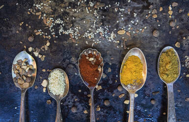 Spoons with various spices and legumes - AFVF09002