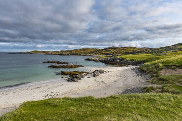 UK, Scotland, Clouds over Bosta Beach - RUNF04541