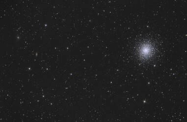 Astrophotography of Messier 92 globular cluster with galaxies - THGF00088