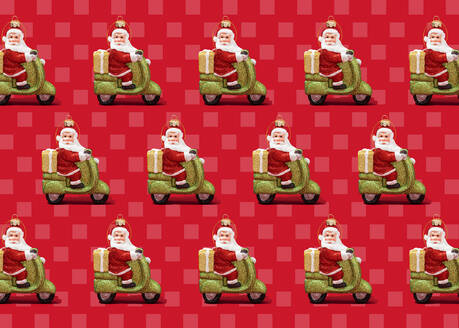 Muster von Weihnachtsmann Weihnachtsschmuck gegen lebendige rote karierten Hintergrund - FLMF00536