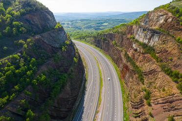 Sideling Hill Anticline, Highway Cut in PA - CAVF94453