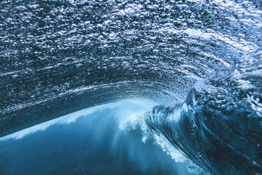 Underwater view of ocean wave - KNTF06264