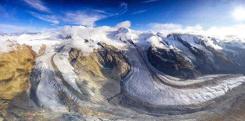 Sonniger klarer Himmel über dem Gornergletscher, Luftaufnahme, Zermatt, Kanton Wallis, Schweiz, Europa - RHPLF20006