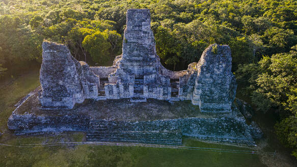 Luftaufnahme der Maya-Ruinen von Xpujil, Campeche, Mexiko, Nordamerika - RHPLF20158