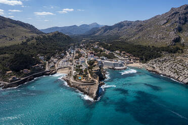Luftaufnahme von Cala Sant Vicenc, Mallorca (Mallorca), Balearen, Spanien, Mittelmeer, Europa - RHPLF20322