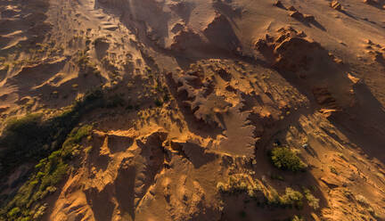 Luftaufnahme der Wüste Gobi, Mongolei. - AAEF09294