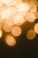 Hintergrund von Bokeh Weihnachtsbeleuchtung - FLMF00603