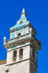 Spanien, Mallorca, Valldemossa, Turm der Kartause von Valldemossa - THAF02989