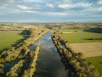 Fluss Adour, Les Landes, Nouvelle-Aquitaine, Frankreich, Europa - RHPLF20446