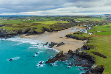 Aerial view of Porthcothan Bay, showing the geology of Bay Cornwall, UK. - AAEF11825