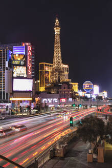 Hotel Paris, und Kasino Bally's Las Vegas, The Strip, Las Vegas, Nevada, Vereinigte Staaten von Amerika, Nordamerika - RHPLF20767