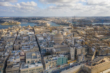 Malta, Südöstliche Region, Valletta, Luftaufnahme der St. Johns Co-Cathedral und der umliegenden Altstadtgebäude - TAMF03201