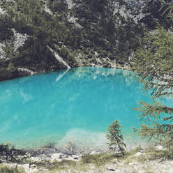 Turquoise surface of lake Lagazzuolo in summer - DWIF01183