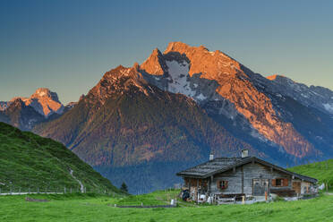 Gebaute Struktur im Nationalpark Berchtesgaden während der Wintersaison - ANSF00026