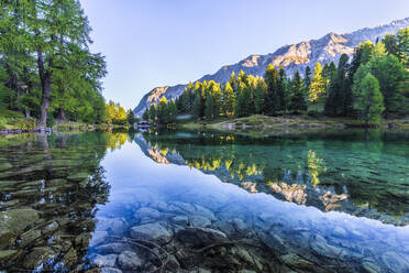 Lai Da Palpuogna See in Graubünden, Schweiz - STSF03070