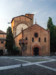 Die Kirche Santo Stefano auf der Piazza Santo Stefano, Bologna, Emilia Romagna, Italien, Europa - RHPLF21115