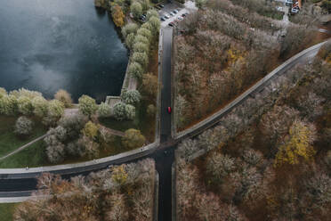 Schweden, Malmoe, Blick von oben auf die Straßenkreuzung Pildammsparken - ISF25516