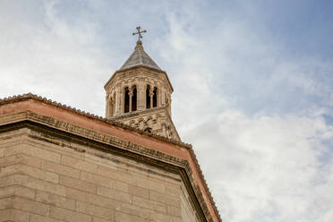 Historischer Glockenturm der St. Dominus-Kathedrale im Diokletianspalast, Split, Dalmatien, Kroatien - MAMF02008