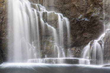 Australien, Victoria, Halls Gap, Langzeitbelichtung der MacKenzie Falls im Grampians National Park - FOF12643