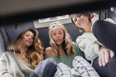 Friends in camper van on weekend - MRRF01851