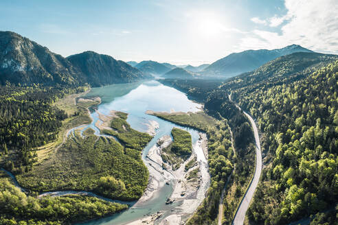 Mündung der Isar in den Sylvensteinsee, Lenggries, Bayern, Deutschland - WFF00589