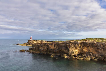 Australien, Südaustralien, Robe, Wolken über Cape Dombey Obelisk - FOF12705