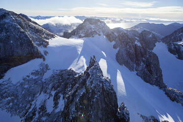 Argentinien, Feuerland, Ushuaia, Blick aus dem Hubschrauber auf die Gipfel der Anden - CVF01856