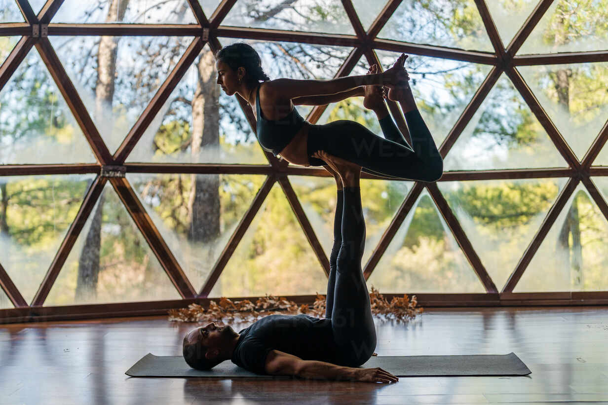 How To Do Bow Pose – Brett Larkin Yoga
