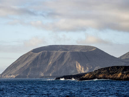 Die Nordwestküste der Insel Isabela, Galapagos, UNESCO-Weltnaturerbe, Ecuador, Südamerika - RHPLF21395