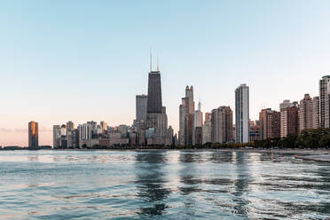 Urban waterfront skyline at dusk, Chicago, USA - WPEF05791